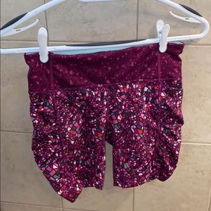 Women’s Lululemon athletic shorts